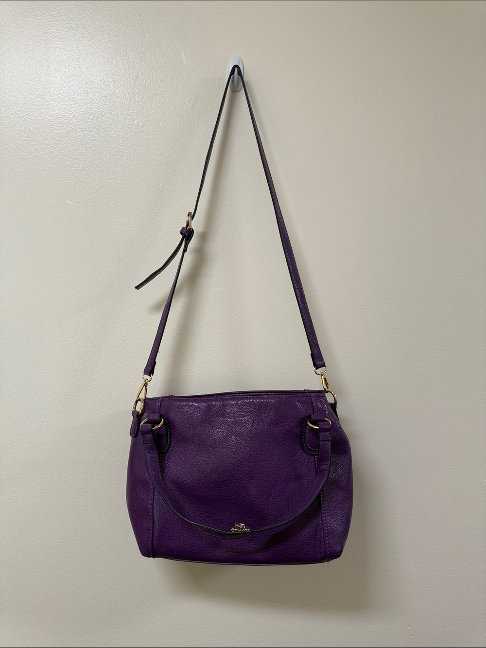 Coach Deep Purple Pebble Leather Shoulder Bag with Gold Accents - Picture 2 of 11